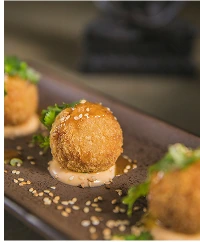 Crisp savoury canape
